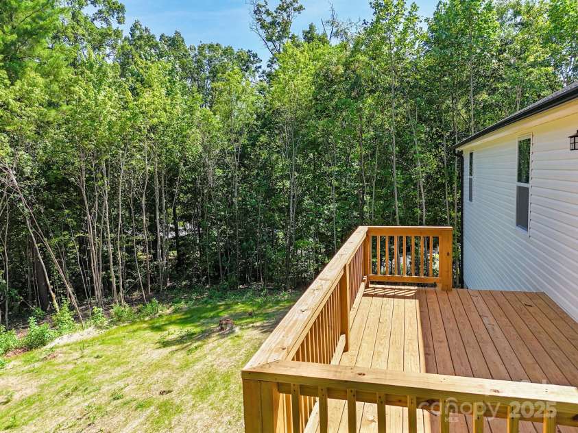 74 Carolyn Drive, Candler, NC 28715.  MLS# CAR4275425, YatesRealty ID 31652. 