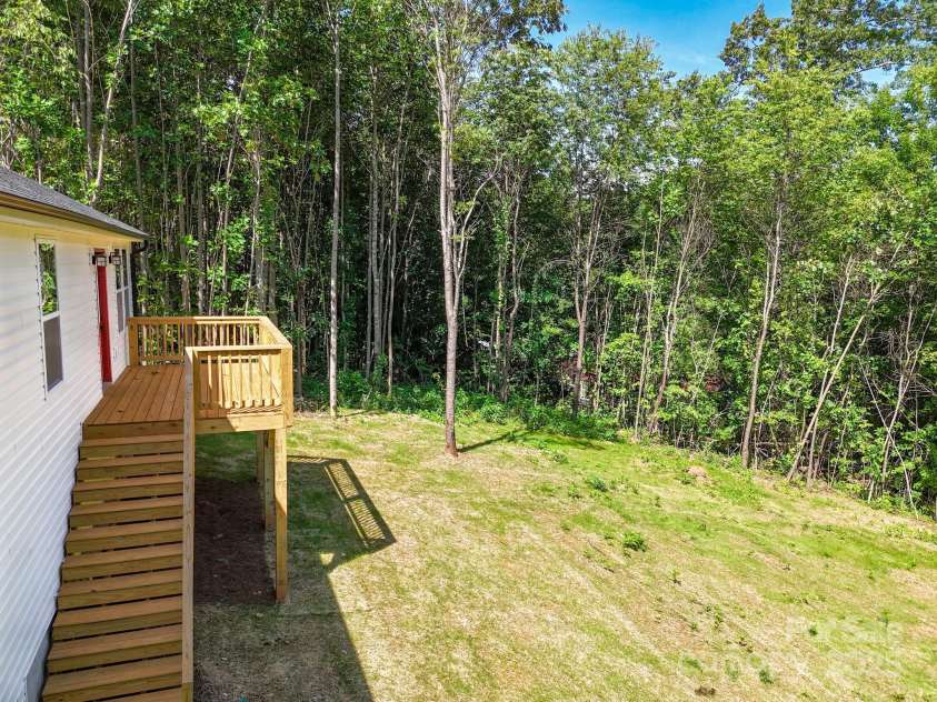 74 Carolyn Drive, Candler, NC 28715.  MLS# CAR4275425, YatesRealty ID 31652. 