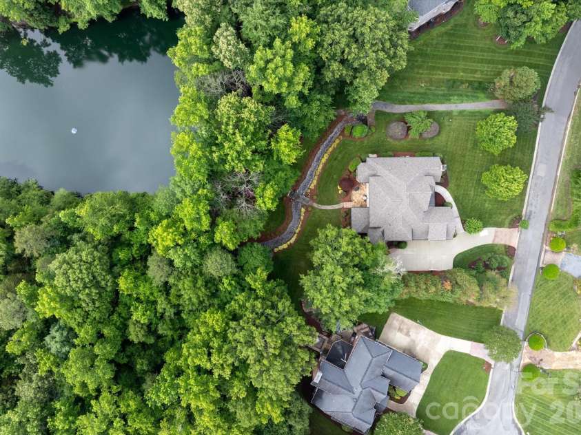 8709 Victory Gallop Court, Waxhaw, NC 28173.  MLS# CAR4387454, YatesRealty ID 31653. 