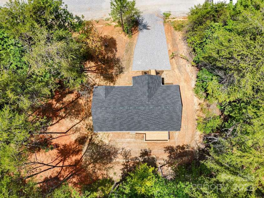 320 Haven Ridge Lane, Marion, NC 28752.  MLS# CAR4259069, YatesRealty ID 31654. 