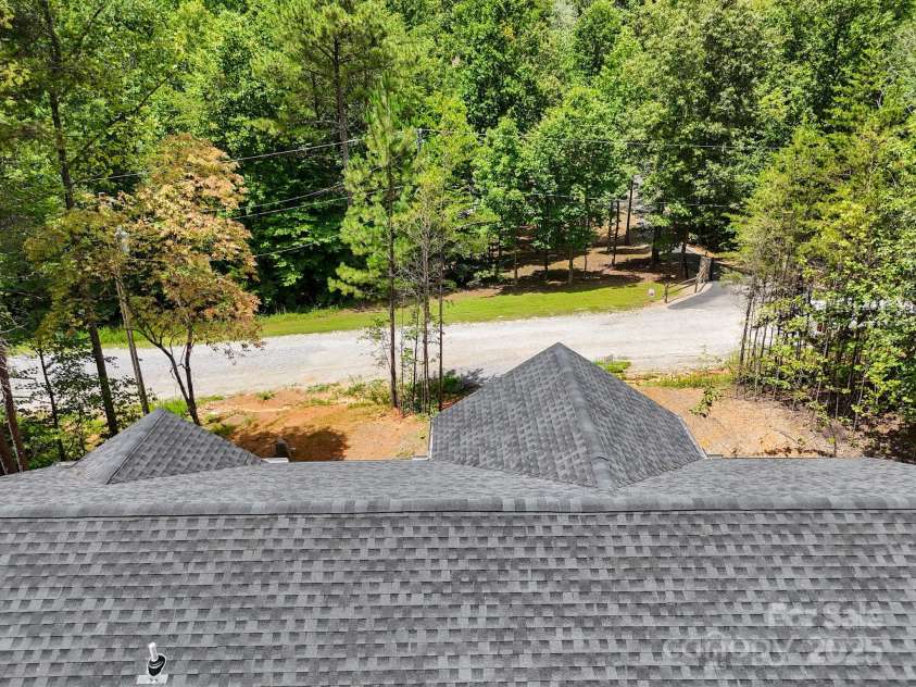 320 Haven Ridge Lane, Marion, NC 28752.  MLS# CAR4259069, YatesRealty ID 31654. 