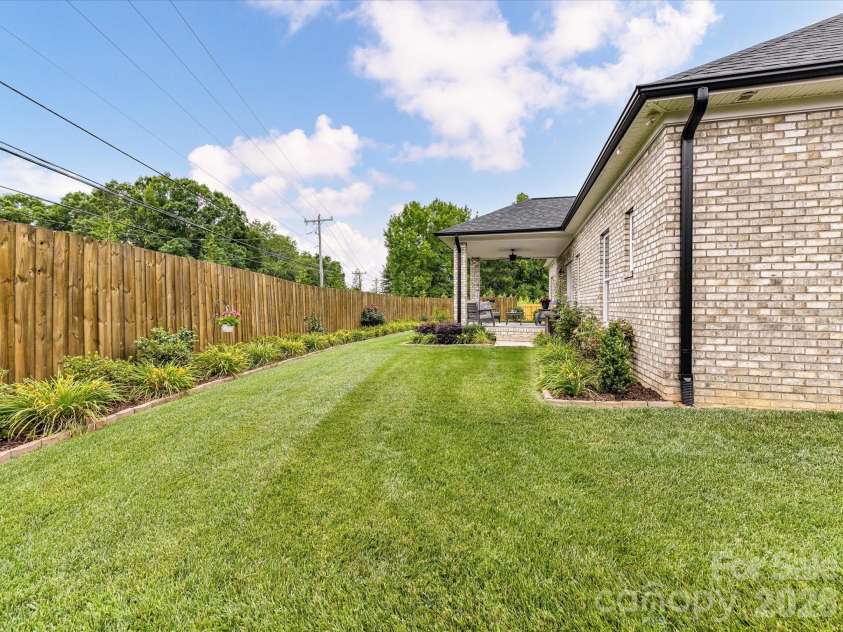 260 Lagoda Drive, Locust, NC 28097.  MLS# CAR4389674, YatesRealty ID 31655. 
