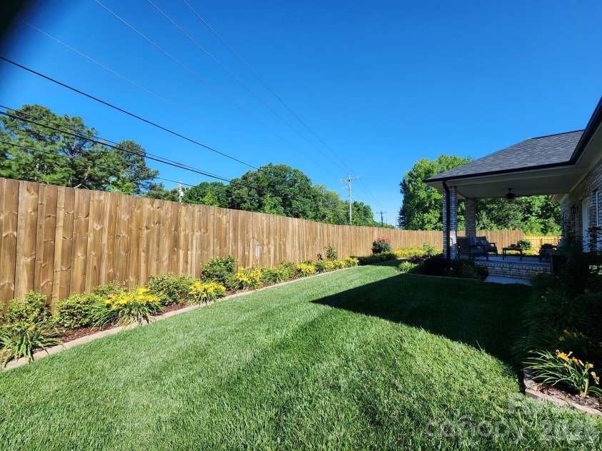 260 Lagoda Drive, Locust, NC 28097.  MLS# CAR4389674, YatesRealty ID 31655. 