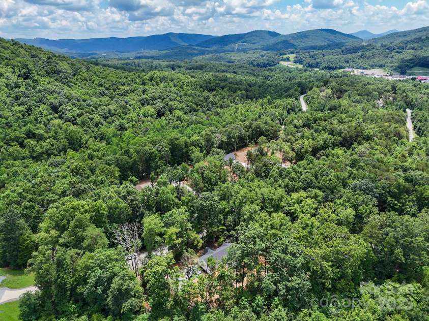 331 Haven Ridge Lane, Marion, NC 28752.  MLS# CAR4274862, YatesRealty ID 31655. 