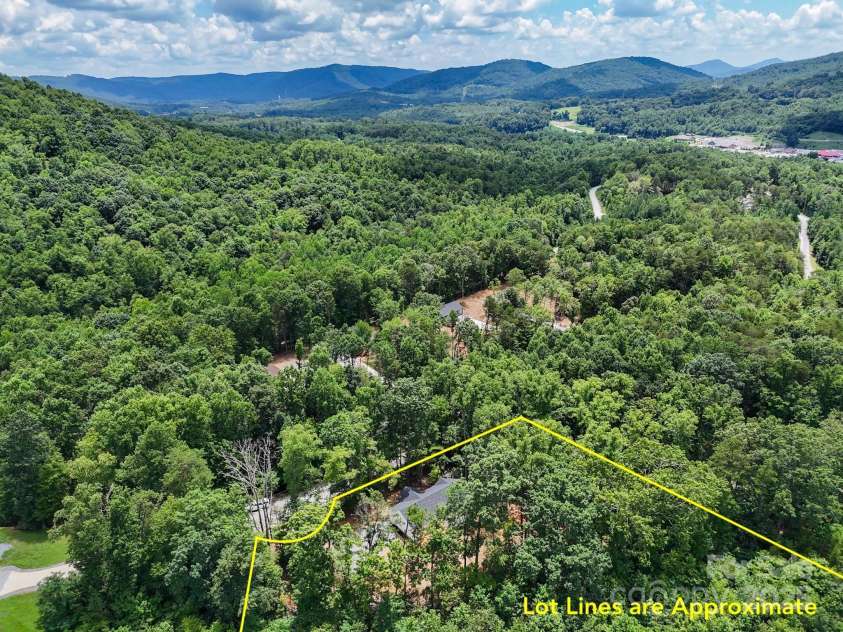 331 Haven Ridge Lane, Marion, NC 28752.  MLS# CAR4274862, YatesRealty ID 31655. 