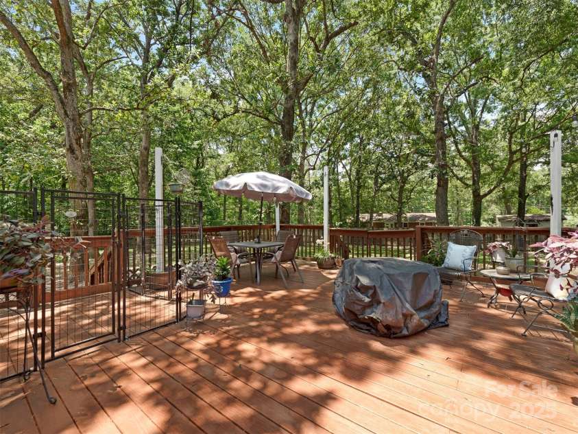 109 Carter Road, Monroe, NC 28110.  MLS# CAR4278700, YatesRealty ID 31656. 