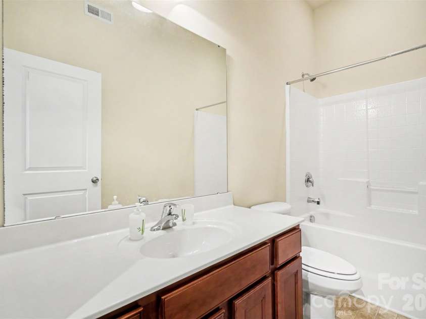 9578 Clarkes Meadow Place, Concord, NC 28027.  MLS# CAR4389553, YatesRealty ID 31656. 