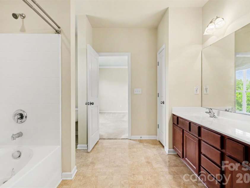 9578 Clarkes Meadow Place, Concord, NC 28027.  MLS# CAR4389553, YatesRealty ID 31656. 