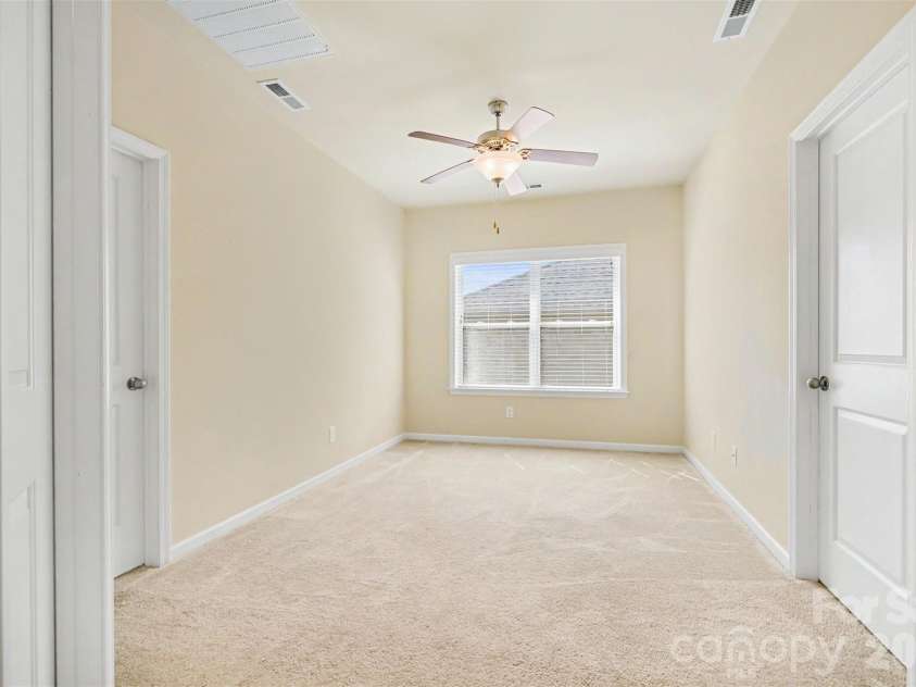 9578 Clarkes Meadow Place, Concord, NC 28027.  MLS# CAR4389553, YatesRealty ID 31656. 