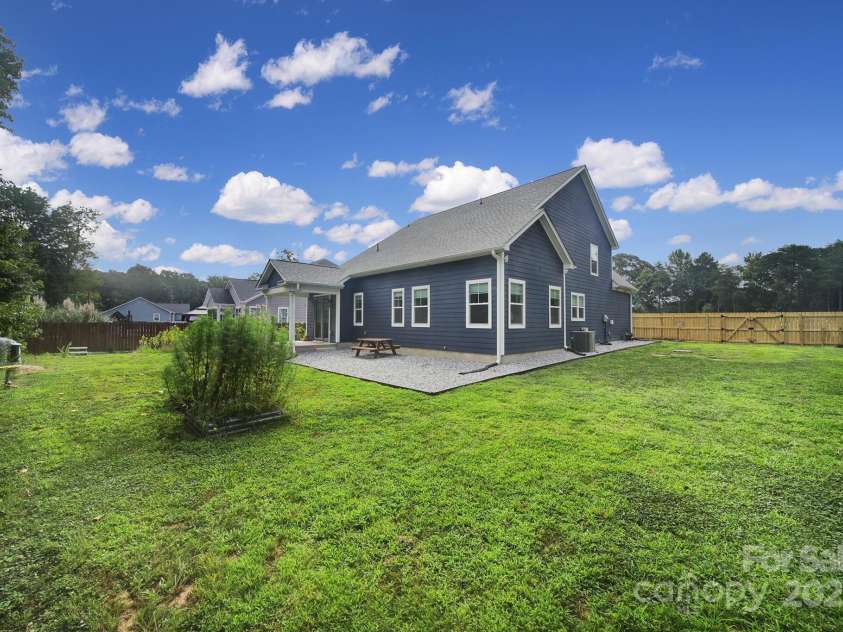 107 Collins Grove Court, Mooresville, NC 28115.  MLS# CAR4281095, YatesRealty ID 31658. Backyard