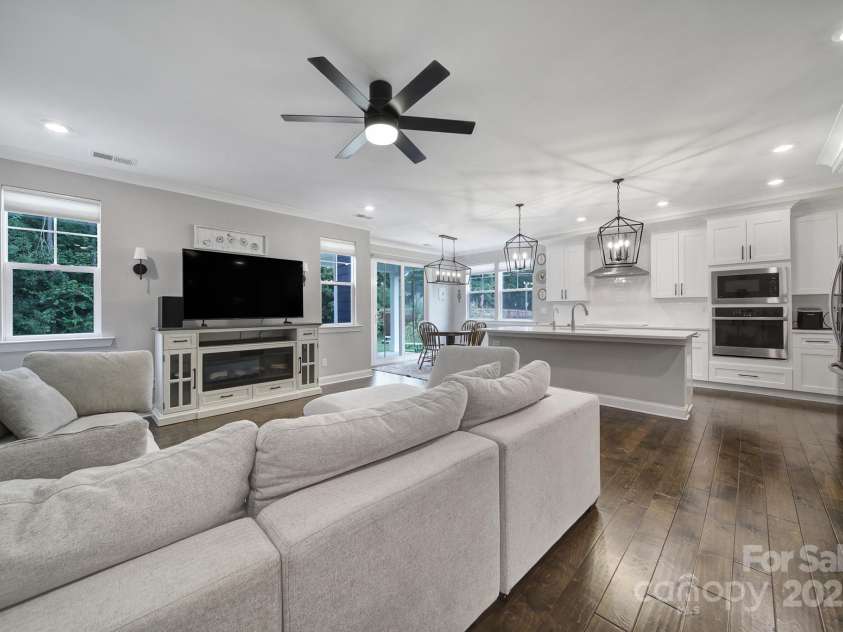 107 Collins Grove Court, Mooresville, NC 28115.  MLS# CAR4281095, YatesRealty ID 31658. Family Room