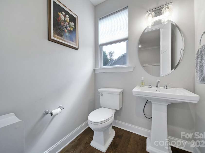 107 Collins Grove Court, Mooresville, NC 28115.  MLS# CAR4281095, YatesRealty ID 31658. Hall Bathroom