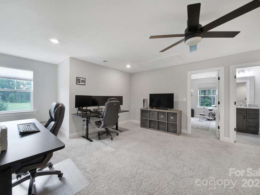 107 Collins Grove Court, Mooresville, NC 28115.  MLS# CAR4281095, YatesRealty ID 31658. Loft