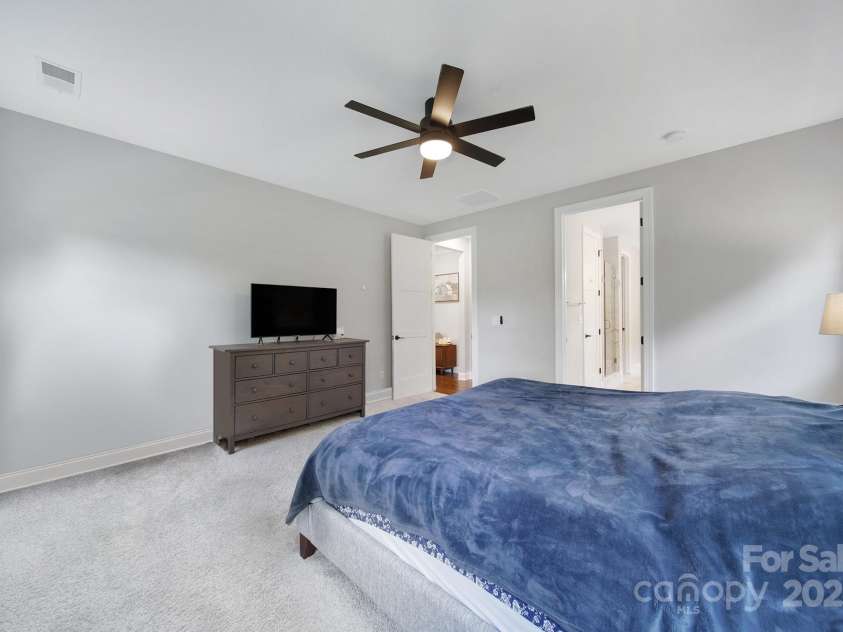 107 Collins Grove Court, Mooresville, NC 28115.  MLS# CAR4281095, YatesRealty ID 31658. Primary Bedroom