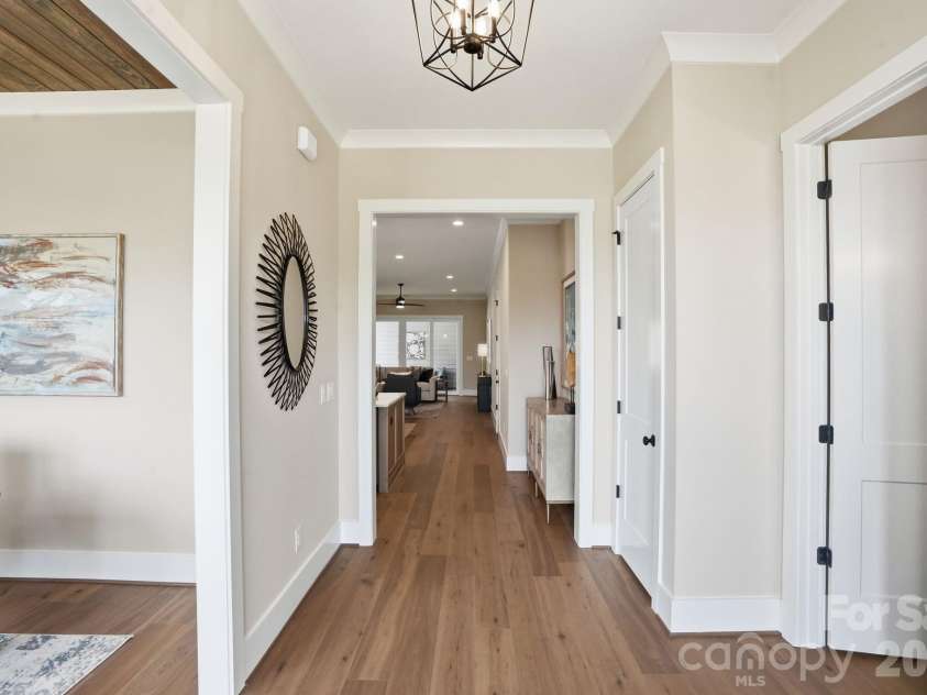 19024 Newburg Hill Road, Davidson, NC 28036.  MLS# CAR4409824, YatesRealty ID 31658. 