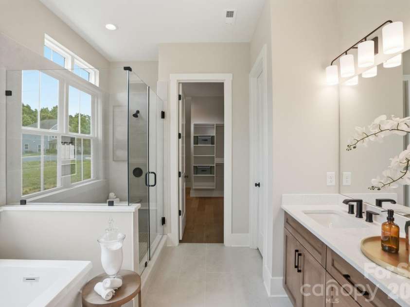19024 Newburg Hill Road, Davidson, NC 28036.  MLS# CAR4409824, YatesRealty ID 31658. 