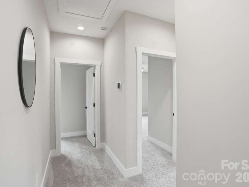19024 Newburg Hill Road, Davidson, NC 28036.  MLS# CAR4409824, YatesRealty ID 31658. 