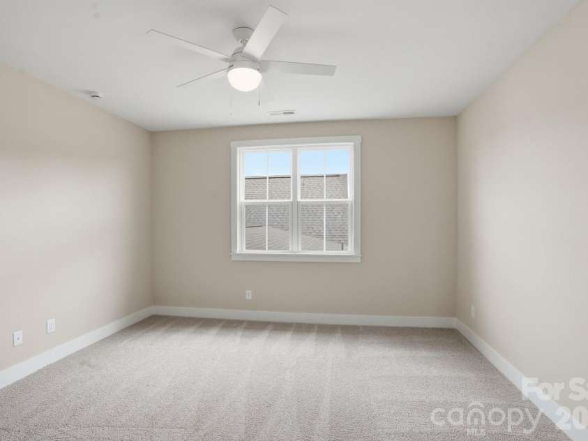 19024 Newburg Hill Road, Davidson, NC 28036.  MLS# CAR4409824, YatesRealty ID 31658. 