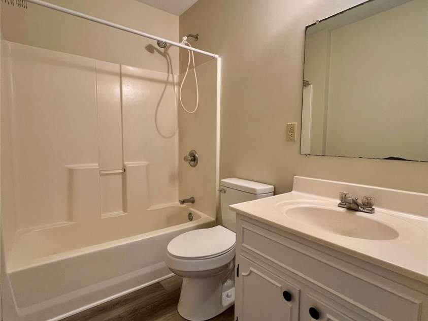 1 Wesley Branch Road, Asheville, NC 28806.  MLS# CAR4272637, YatesRealty ID 31659. 