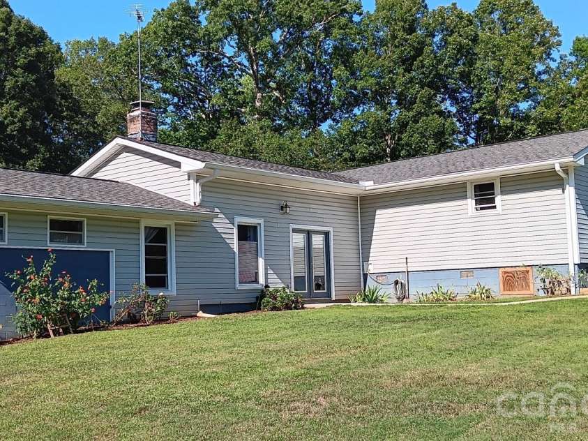 240 Eldon Lane, Salisbury, NC 28144.  MLS# CAR4335257, YatesRealty ID 3166. 