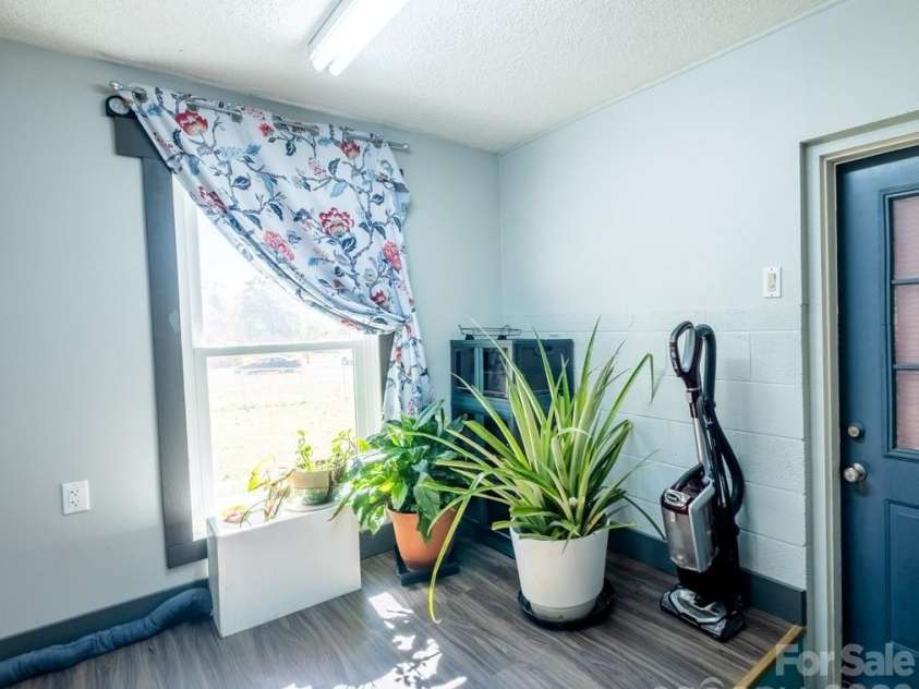 240 Eldon Lane, Salisbury, NC 28144.  MLS# CAR4335257, YatesRealty ID 3166. 