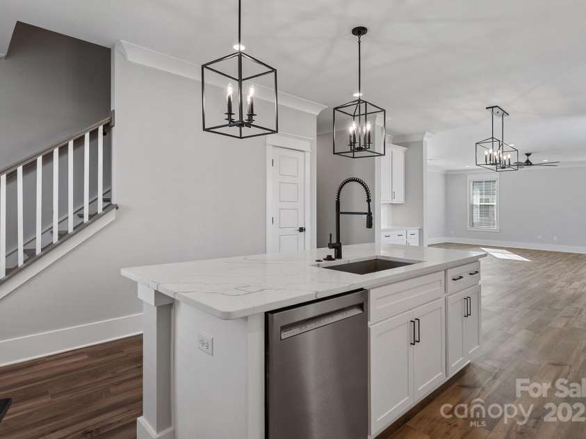 1658 Dresden Drive, Rock Hill, SC 29732.  MLS# CAR4279212, YatesRealty ID 31662. 