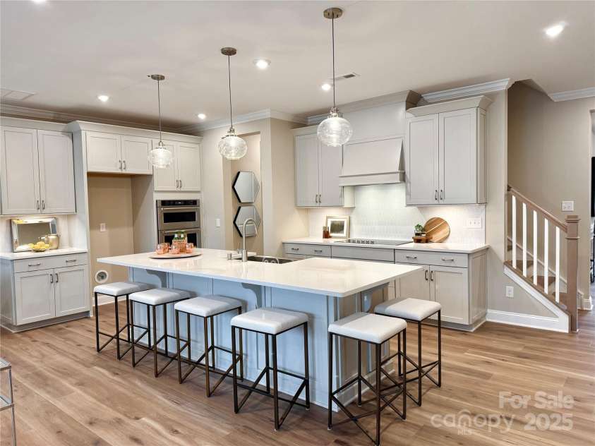 12051 Lavinia Lane, Charlotte, NC 28277.  MLS# CAR4257366, YatesRealty ID 31665. 