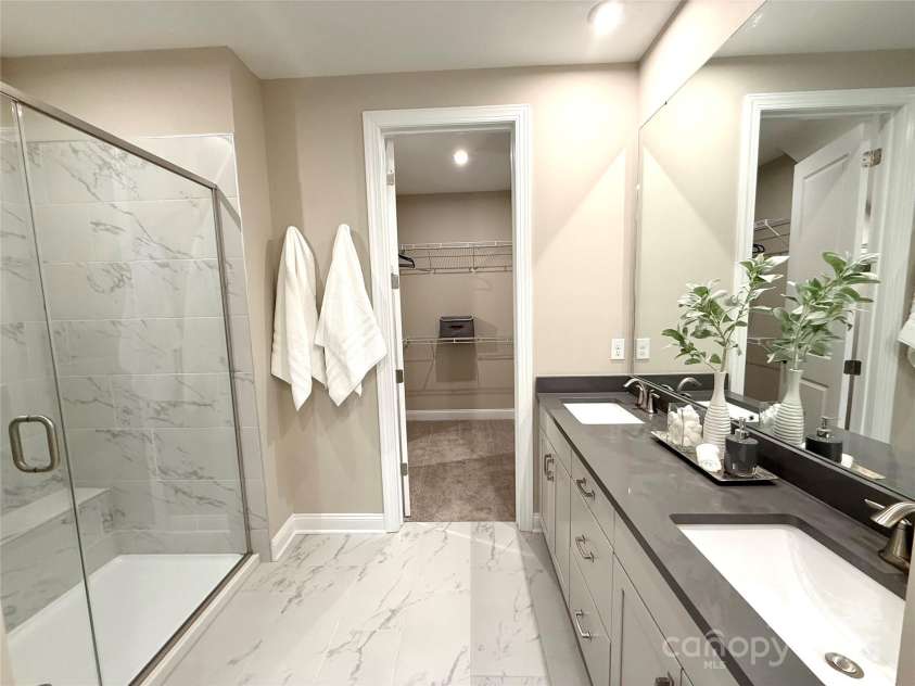 12051 Lavinia Lane, Charlotte, NC 28277.  MLS# CAR4257366, YatesRealty ID 31665. 