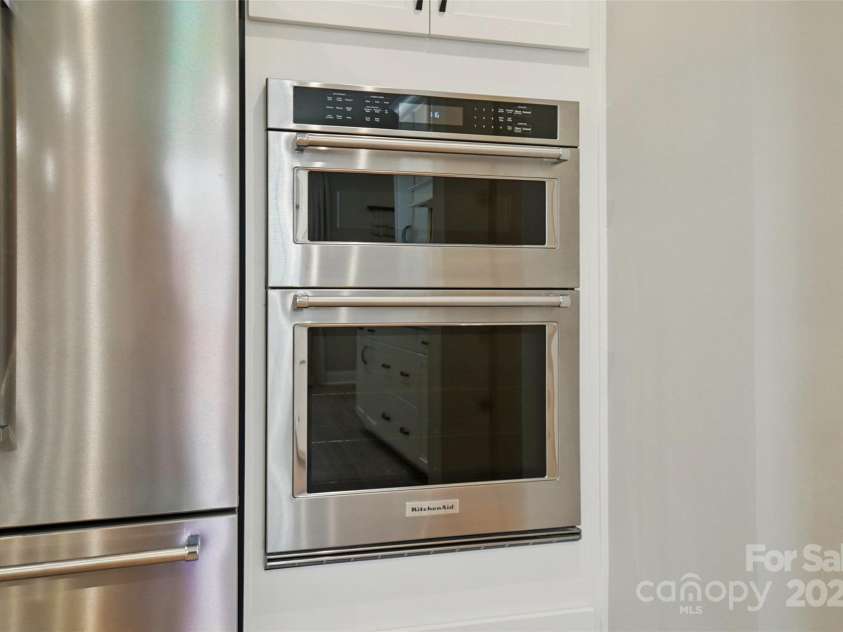 12051 Lavinia Lane, Charlotte, NC 28277.  MLS# CAR4257366, YatesRealty ID 31665. Representation only