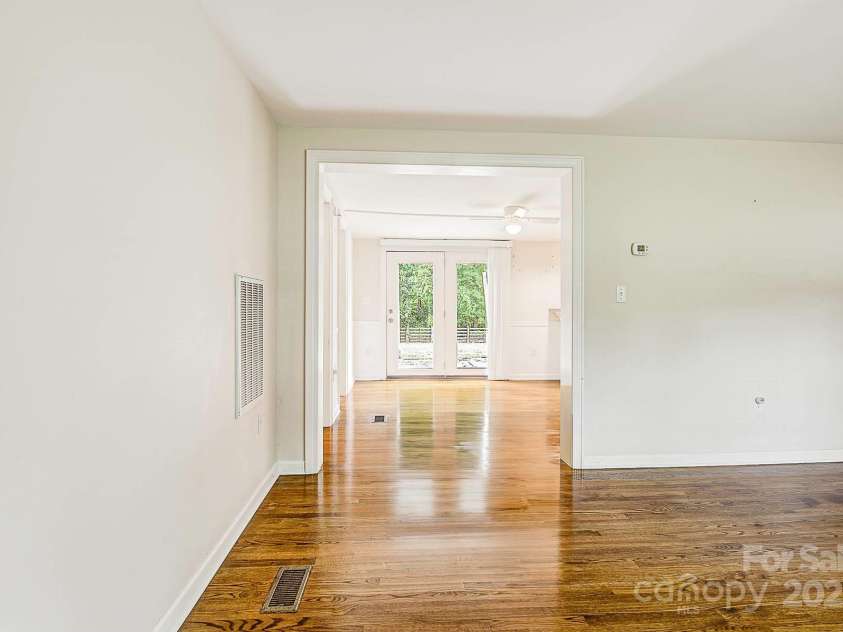 5165 Woodleaf Road, Salisbury, NC 28147.  MLS# CAR4285658, YatesRealty ID 31666. 