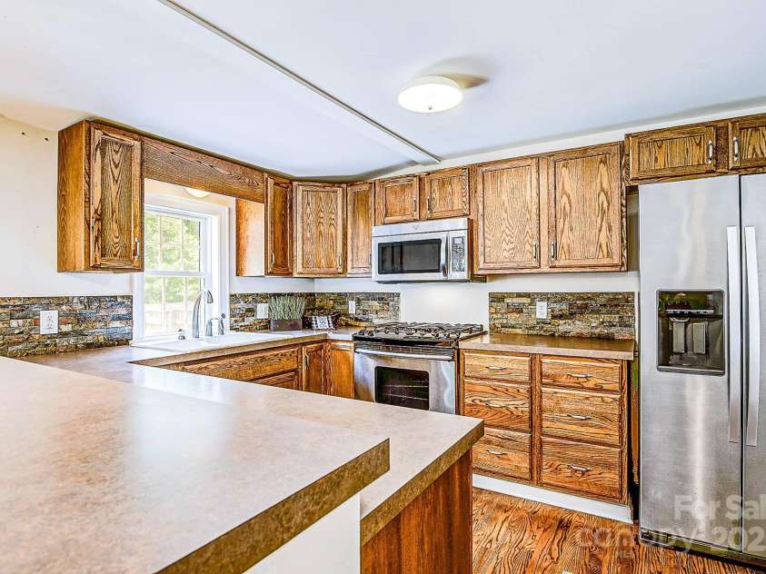 5165 Woodleaf Road, Salisbury, NC 28147.  MLS# CAR4285658, YatesRealty ID 31666. 