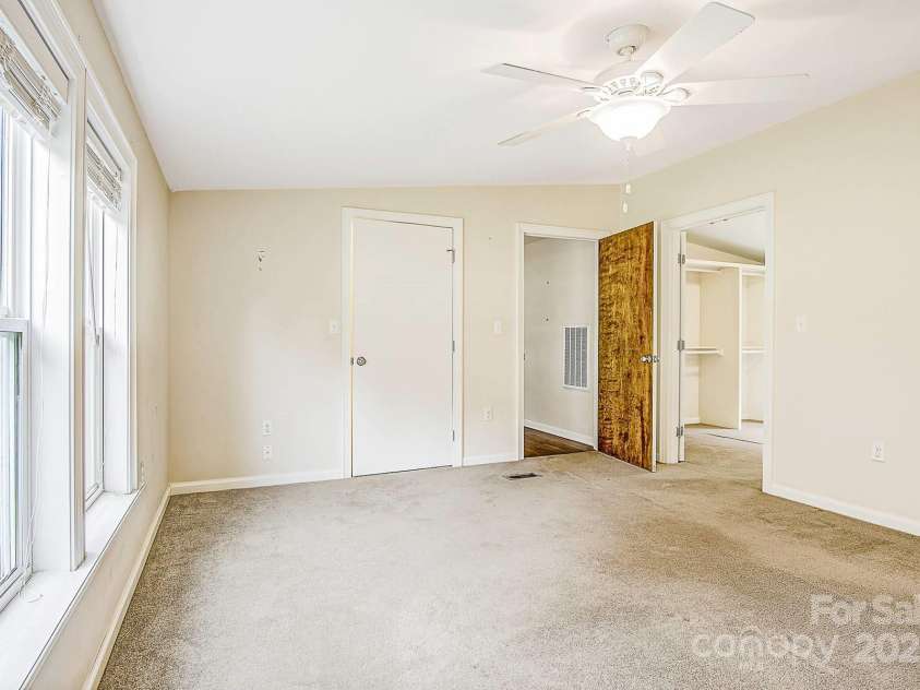 5165 Woodleaf Road, Salisbury, NC 28147.  MLS# CAR4285658, YatesRealty ID 31666. 