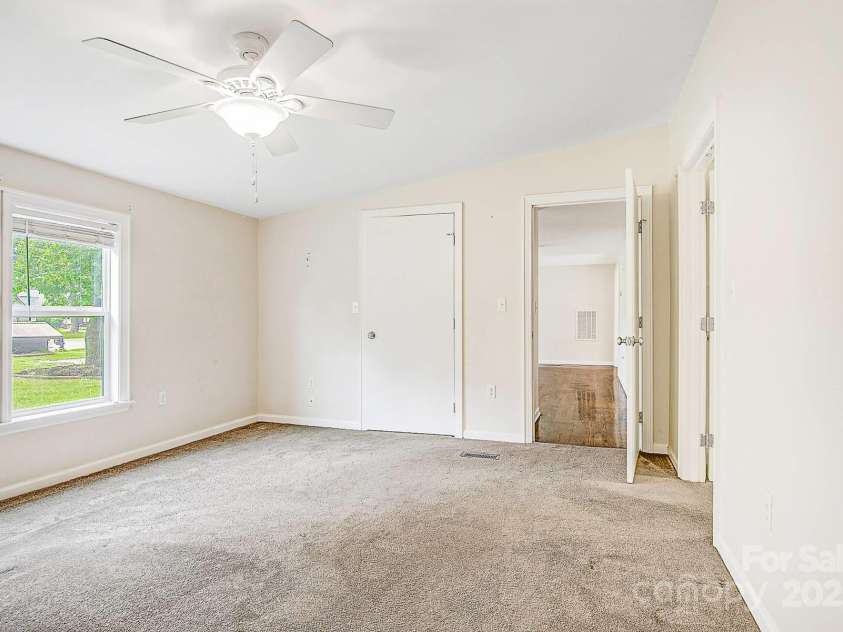 5165 Woodleaf Road, Salisbury, NC 28147.  MLS# CAR4285658, YatesRealty ID 31666. 