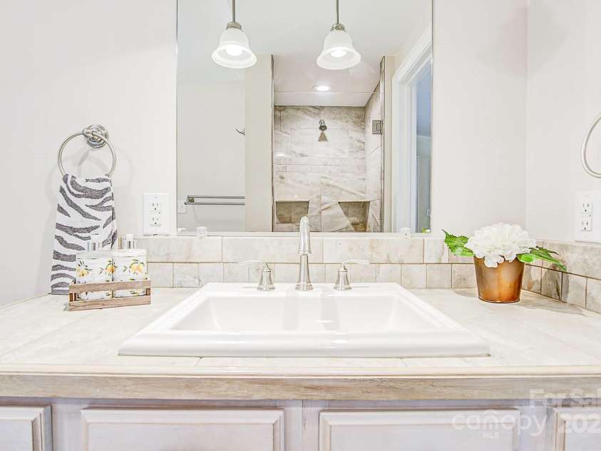 5165 Woodleaf Road, Salisbury, NC 28147.  MLS# CAR4285658, YatesRealty ID 31666. 