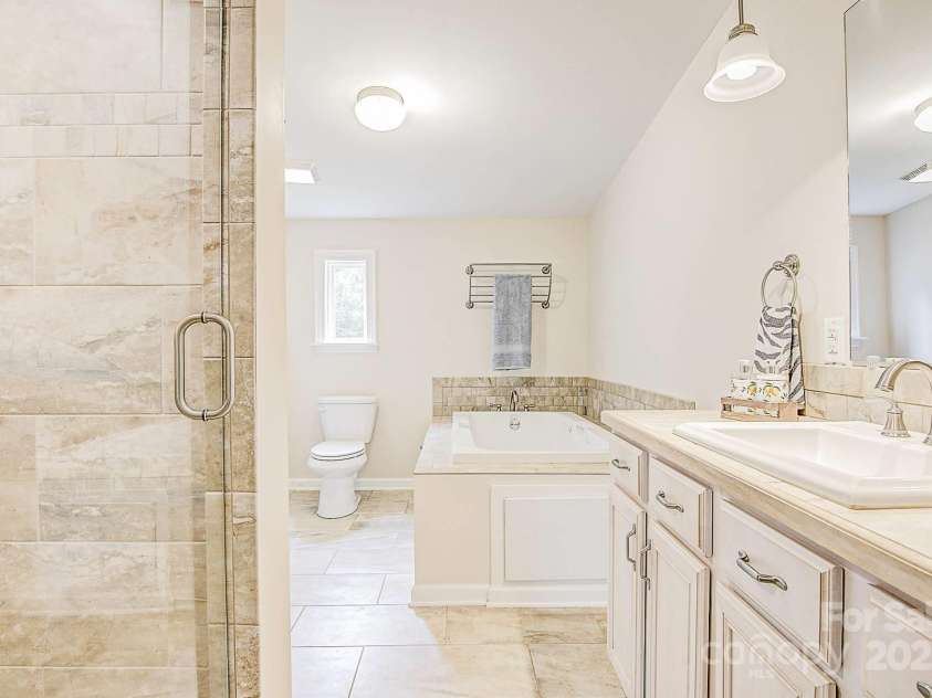 5165 Woodleaf Road, Salisbury, NC 28147.  MLS# CAR4285658, YatesRealty ID 31666. 