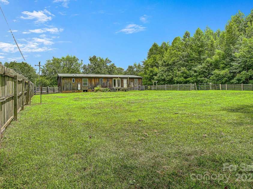 5165 Woodleaf Road, Salisbury, NC 28147.  MLS# CAR4285658, YatesRealty ID 31666. 