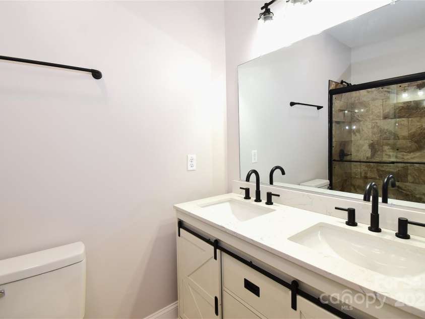 223 Main Street, Canton, NC 28716.  MLS# CAR4308024, YatesRealty ID 3167. 