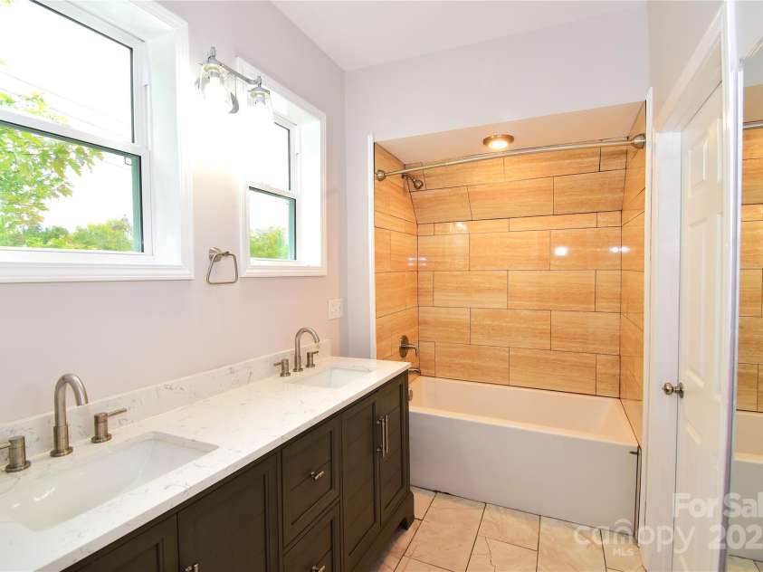 223 Main Street, Canton, NC 28716.  MLS# CAR4308024, YatesRealty ID 3167. 