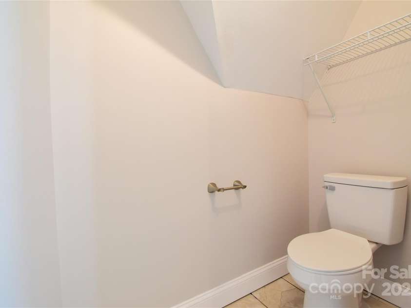 223 Main Street, Canton, NC 28716.  MLS# CAR4308024, YatesRealty ID 3167. 