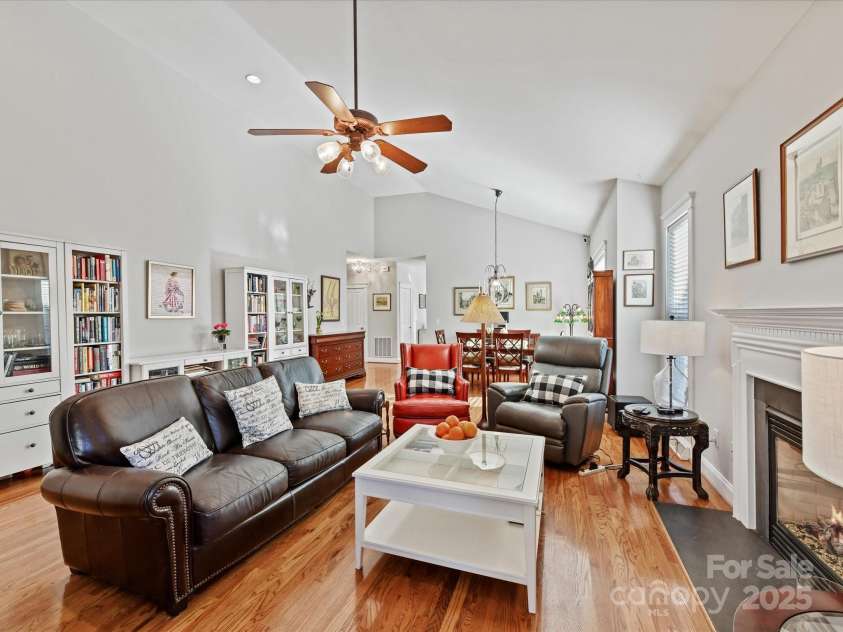 7509 Thorn Creek Lane, Tega Cay, SC 29708.  MLS# CAR4223856, YatesRealty ID 3167. 