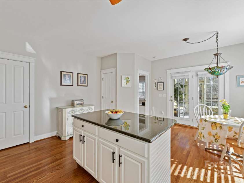 7509 Thorn Creek Lane, Tega Cay, SC 29708.  MLS# CAR4223856, YatesRealty ID 3167. 