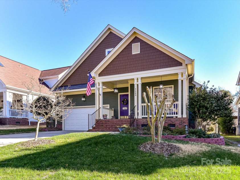 7509 Thorn Creek Lane, Tega Cay, SC 29708.  MLS# CAR4223856, YatesRealty ID 3167. 