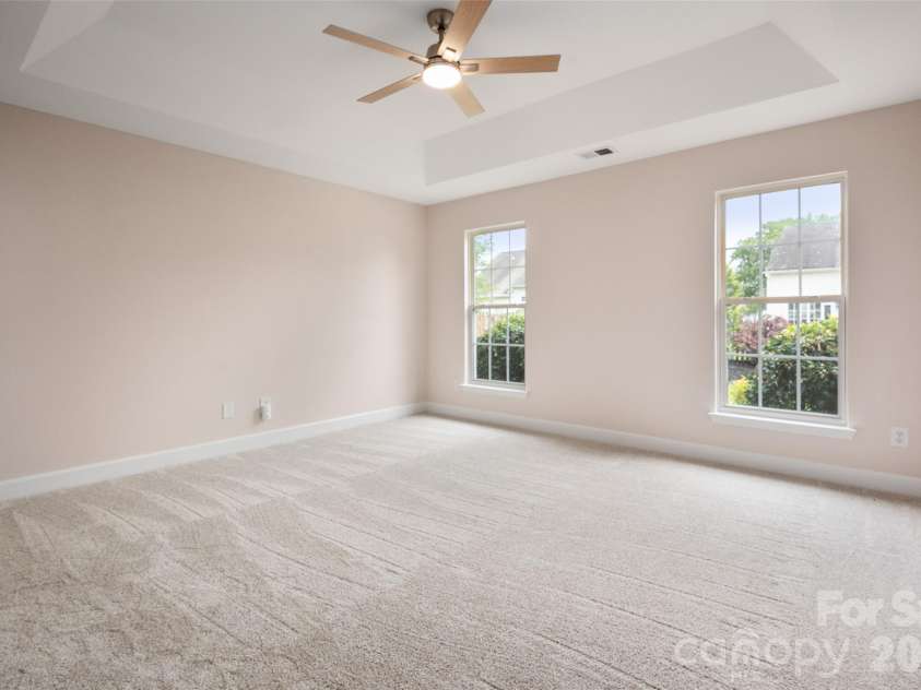 11916 Creek Turn Drive, Charlotte, NC 28278.  MLS# CAR4390883, YatesRealty ID 31670. 