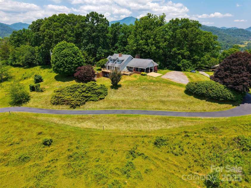 80 Gobblers Knob Drive, Clyde, NC 28721.  MLS# CAR4272798, YatesRealty ID 31672. One word describes this home *****VIEWS*****