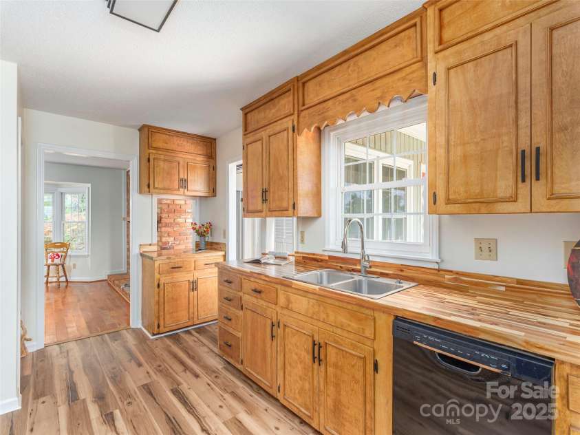 80 Gobblers Knob Drive, Clyde, NC 28721.  MLS# CAR4272798, YatesRealty ID 31672. Remodeled kitchen, butcher block counter and new appliances
