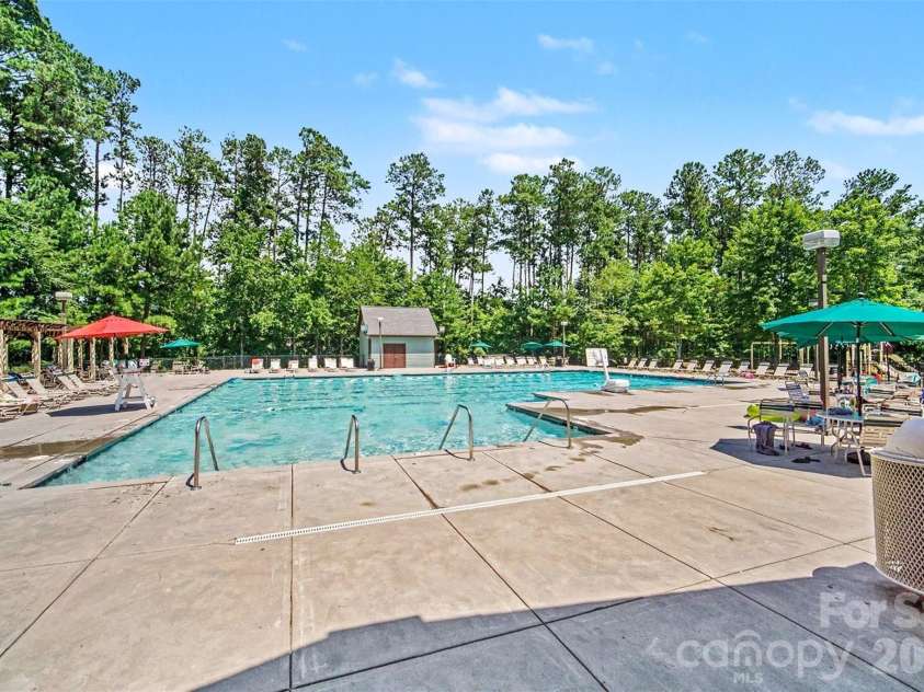 3124 Grandeur Road, Charlotte, NC 28269.  MLS# CAR4387710, YatesRealty ID 31673. 