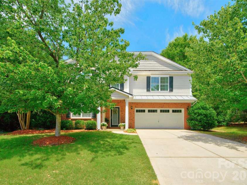 205 Sycamore Creek Road, Fort Mill, SC 29708.  MLS# CAR4393850, YatesRealty ID 31674. 