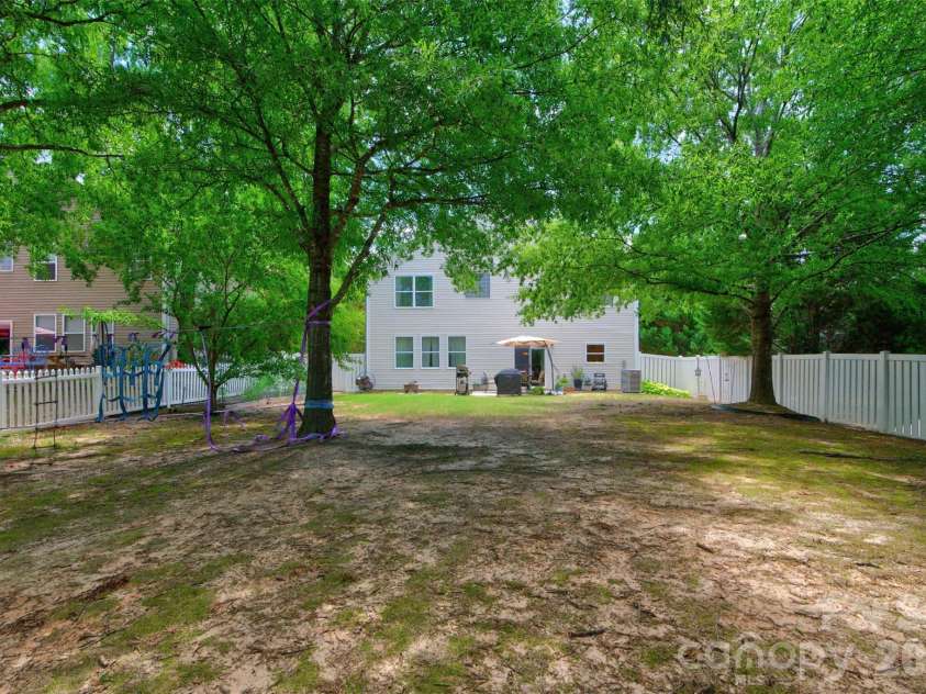 205 Sycamore Creek Road, Fort Mill, SC 29708.  MLS# CAR4393850, YatesRealty ID 31674. 
