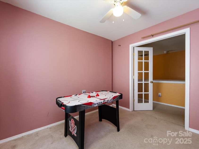 8214 Ainsworth Street, Charlotte, NC 28216.  MLS# CAR4283706, YatesRealty ID 31674. Office/Bonus Room
