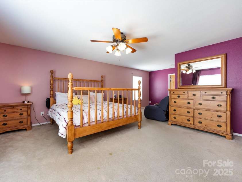 8214 Ainsworth Street, Charlotte, NC 28216.  MLS# CAR4283706, YatesRealty ID 31674. Primary Bedroom